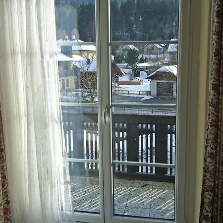 Zum Niederhaus - Familie Perthold Hotel Sankt Aegyd am Neuwalde
