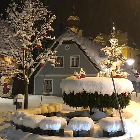 Hotel Zum Niederhaus - Familie Perthold 3*